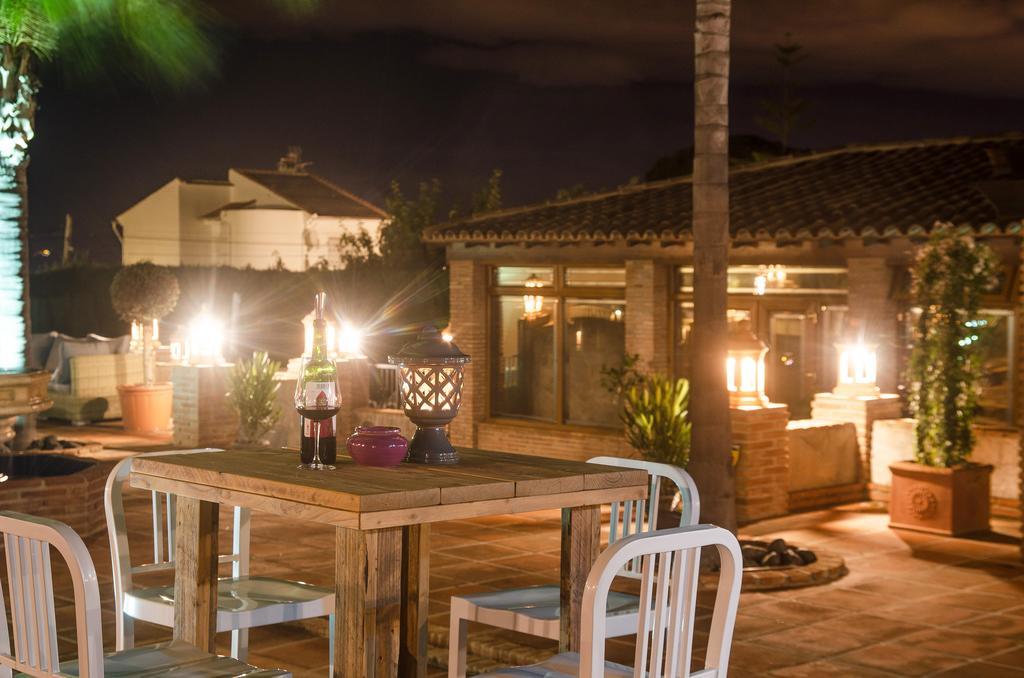 Villa Conmigo Bed & Breakfast Alhaurín de la Torre Eksteriør billede