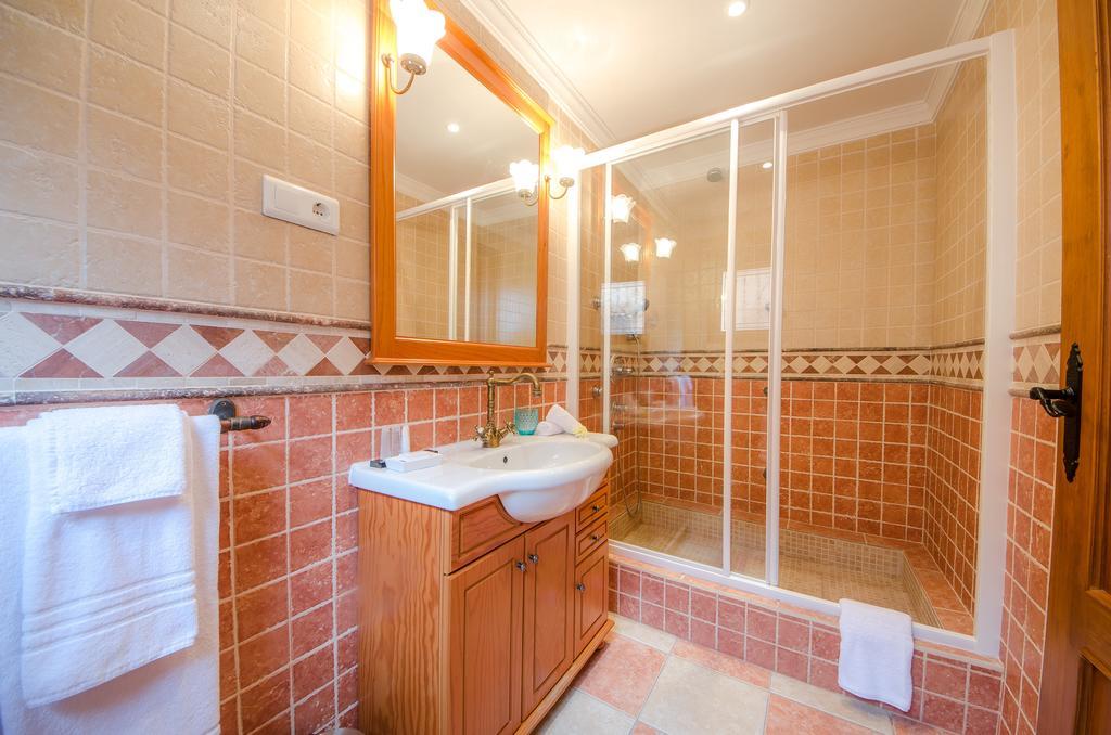 Villa Conmigo Bed & Breakfast Alhaurín de la Torre Eksteriør billede